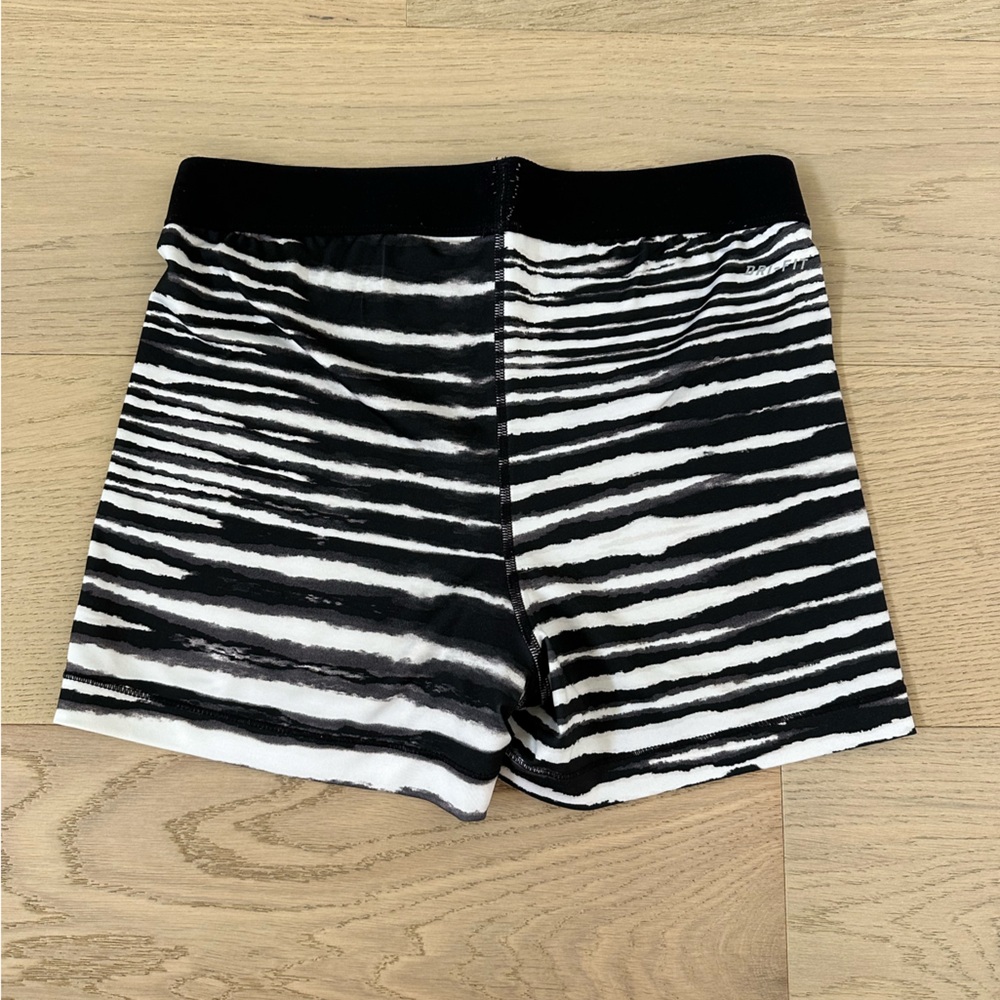 nike pro spandex shorts - Picture 4 of 4